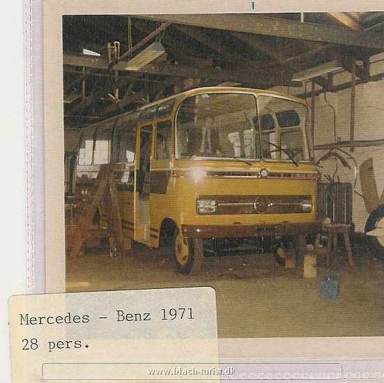 0012 Mercedes 608 under opbygning i Sorø 1971.jpg