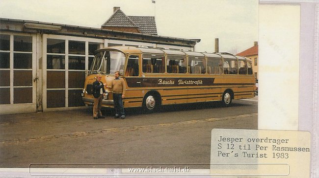 0013 Setra S 12 skifter ejer i 1983.jpg
